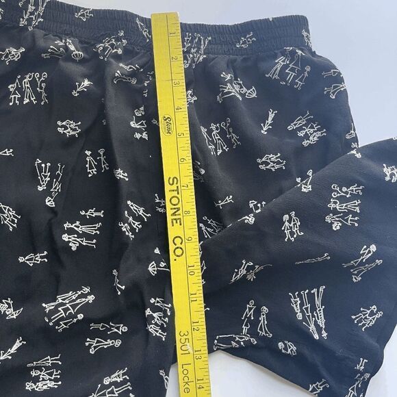 Palisades Stick Figure Black and White Walking Shorts, Size L - Picture 7 of 9